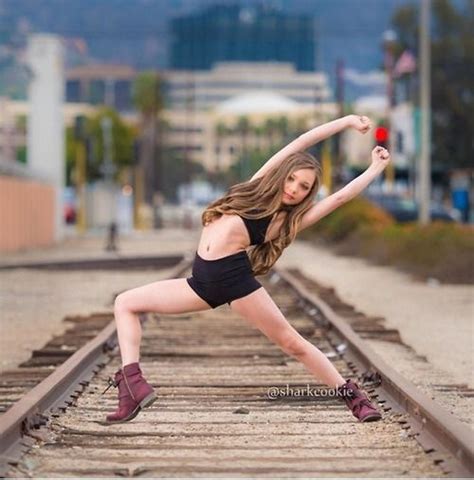 Dance Photography Poses Dance Moms Maddie Dance Poses