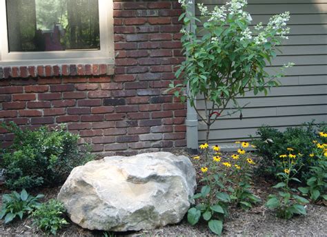 Resemblance Of Boulders For Large Landscape Rocks Landscaping With