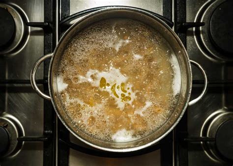 Once the water is vigorously boiling, the pasta should be thrown in, all at once. Reasons To Avoid Adding Oil To Water When Boiling Pasta ...