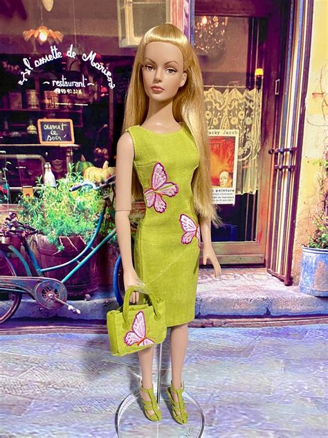 Sydney Chase Sensational Blonde Doll In Butterfly Dress Se Flickr
