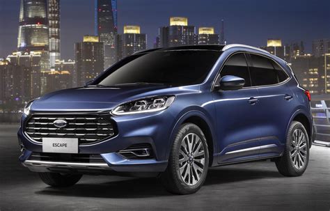 China Ford Taurus Gets Facelift Is Alive And Well Gm Inside News Forum