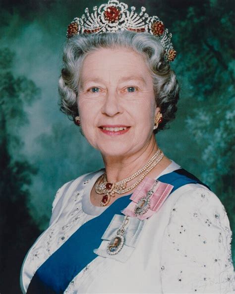 Npg P1602 Queen Elizabeth Ii Portrait National Portrait Gallery