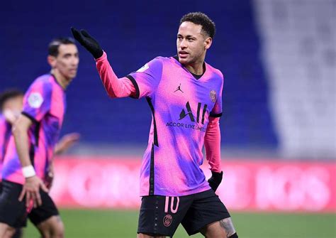 May 23, 2021 · lille's points tally of 83 is the best in their history and they only lost three matches all season, the last of which was in march against nimes. PSG vs. Lille Tipp, Prognose & Quoten 03.04.2021 - Wettbasis