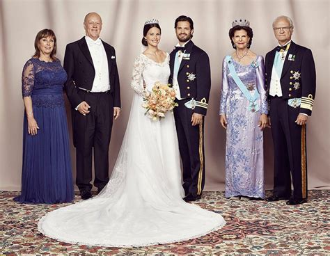 Attending were dad prince carl philip, big brother prince alexander, both set of grandparents the king & queen & erik & marie hellqvist & maternal aunt lina prince carl philip, princess sofia, prince alexander and prince gabriel wishes a happy third sunday of advent and st. Left to right Marie Hellqvist, Erik Hellqvist, Princess ...