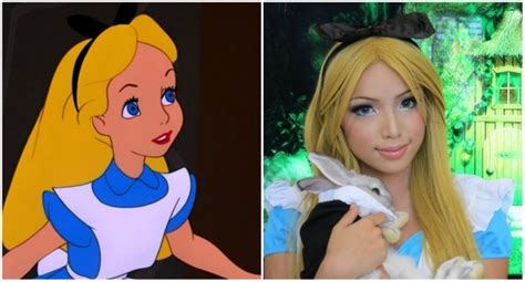 The Girl Has Transformed Into 15 Disney Princesses Paradoxoff
