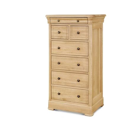 Our collection of stunning sets of drawers features both short and tall drawers and in a range of widths to suit any space, with full width drawers or split combinations. Mountford Tall Bedroom Chest - 7 Drawers at Smiths The ...