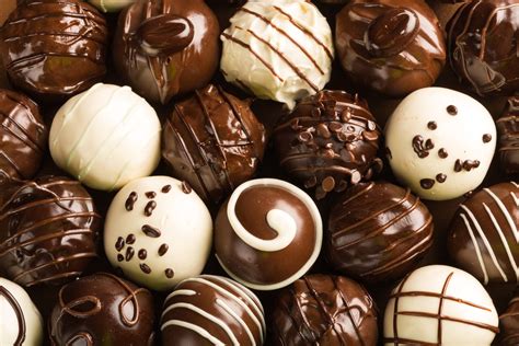 ¿sabes Por Qué Se Regalan Chocolates En San Valentín