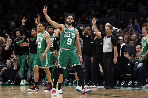 Is Derrick White Next In Line For An Extension Celticsblog