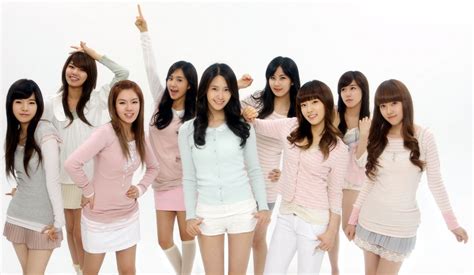 Top 10 Most Popular K Pop Girl Groups In 2023 Listoviral