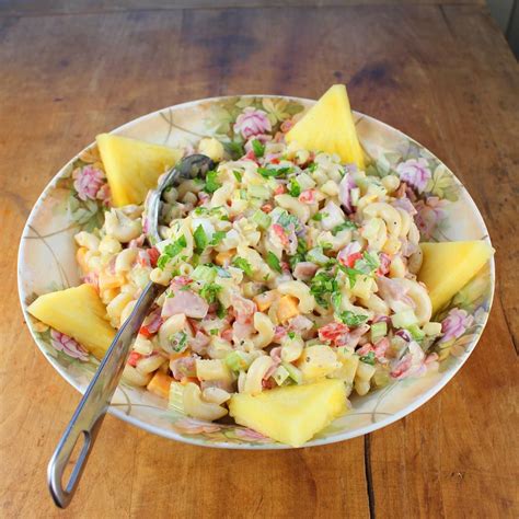 Like many of my favorite classics, i found the base of this recipe in a recipe collection of one of my grandmother's. Hawaiian Macaroni Salad | Recipe | Hawaiian macaroni salad ...
