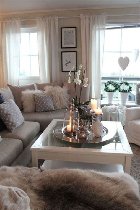 Gorgeous Yet Cozy Rustic Chic Living Room Décor Romantic Living Room
