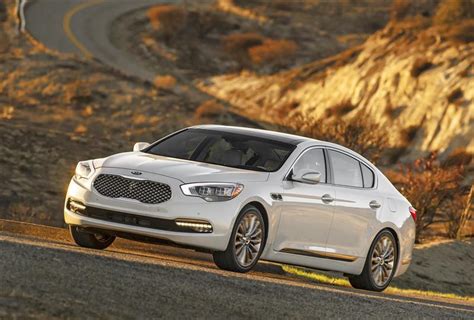 2016 Kia K900 News And Information