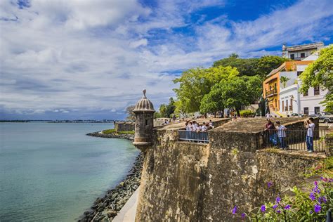 Puerto ricoa ,10 officially the commonwealth of puerto rico b and from 1898 to 1932 also called porto rico in english,c151617 is an unincorporated territory of the united states located in the. Visitors Guide to Old San Juan, Puerto Rico
