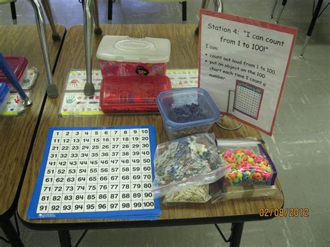 Students Count Objects On A Hundreds Chart Classroom Crafts Math