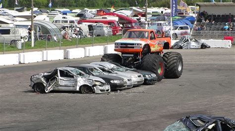 Podzilla Monster Truck Crushing Cars Youtube