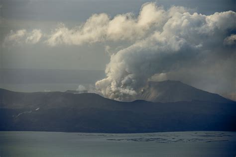 Taal Volcanos 2020 Eruption What We Know So Far