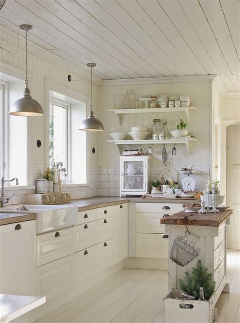 They usually droop from the ceiling and supply common in. 31 Cozy And Chic Farmhouse Kitchen Décor Ideas | DigsDigs