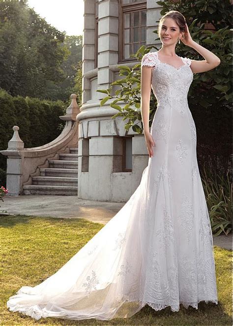 You will outshine all other weddings that you have attended to date and be the envy of all your. Unique Tulle Queen Anne Neckline Sheath Wedding Dresses ...