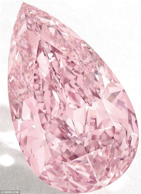 Fancy Color Diamonds Colored Diamonds Pink Diamonds Rocks And Gems