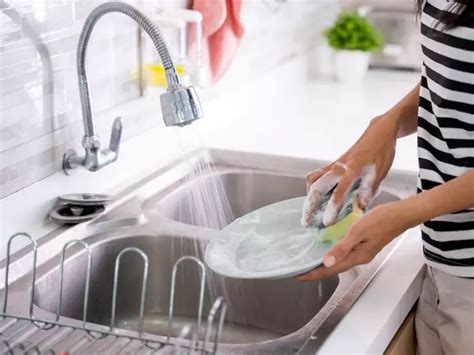 How To Wash Dishes Without Water Waterless Guide