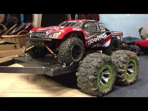 There are several websites that one could get help building a nitro rc truck. RC Car Trailer Build - YouTube