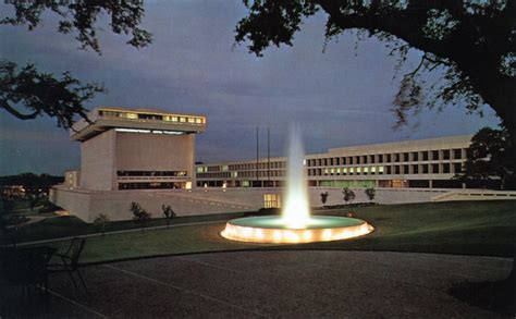 Library Postcards Lyndon Baines Johnson Library University Of Texas