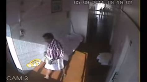 Live Cctv Capture Visa Cheater Caught By Cctv Camera In Trivandrum