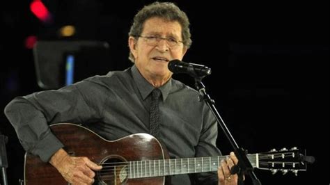 Mac Davis Country Music Singer Songwriter For Elvis Presley And Actor