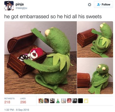 12 Kermit The Frog Hugging Phone Meme Woolseygirls Meme