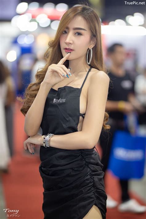 Thailand Hot Model Thai Racing Girl At Bangkok Auto Salon 2019