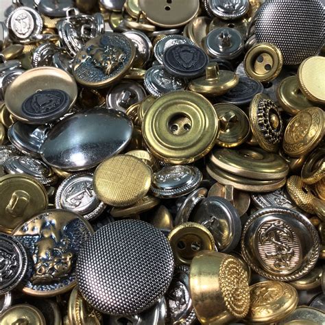 100 Vintage Mixed Metal Buttons Silver Gold Brass Tone Etsy Metal