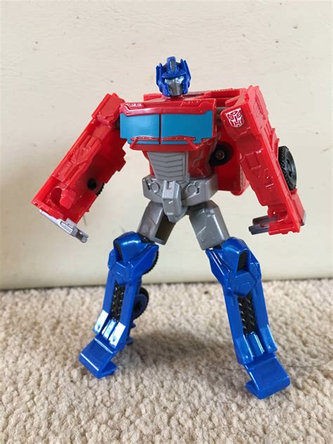 Transformers Authentics Optimus Prime Tfw2005 The 2005 Boards