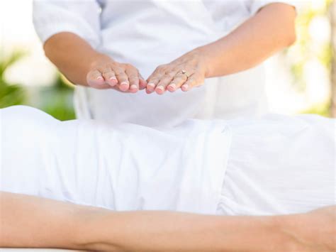 Reiki Healing Session Nalanda Wellness