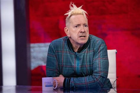 John Lydon Says It S Tasteless For Sex Pistols To Benefit From The Queen’s Death Chronicle Live