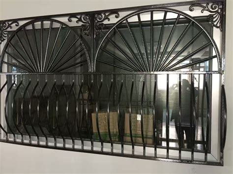 Now that you have a wide variety of window designs to choose from, let us introduce you to entrance that. China Good Quality Simple Decorative Window Grill Design ...