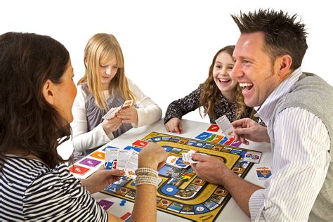 The many surprising benefits of playing board games - Language Seed