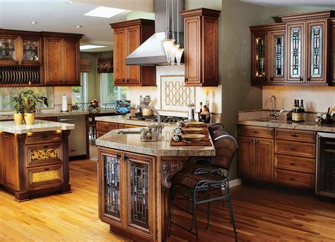 Calculate costs of cupboards sizes like 10x10, 12x12. Ideas for Custom Kitchen Cabinets | Roy Home Design