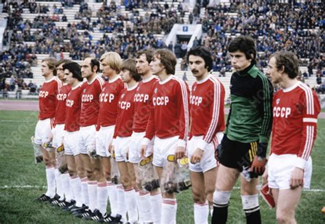 Botões Para Sempre O Formidável Esquadrão Do Dinamo Tbilisi 1981