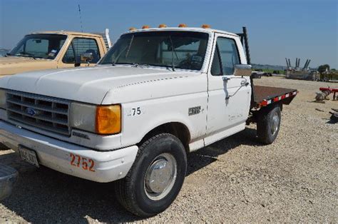 Ford F Flatbed News Reviews Msrp Ratings With Amazing Images