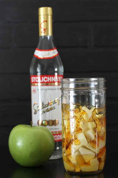 Combine the simply apple juice and vodka in a glass. Caramel apple vodka (infused vodka recipe)