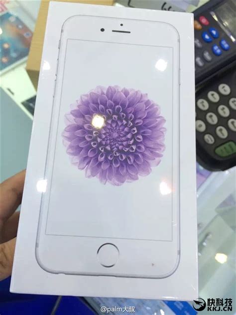 Iphone 6 Gets New Packaging Pictured In Asia With Phone Render On Top