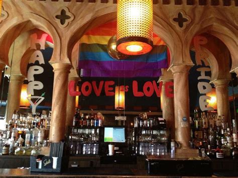 18 Iconic Los Angeles Gay Bars 2018 Edition Eater La