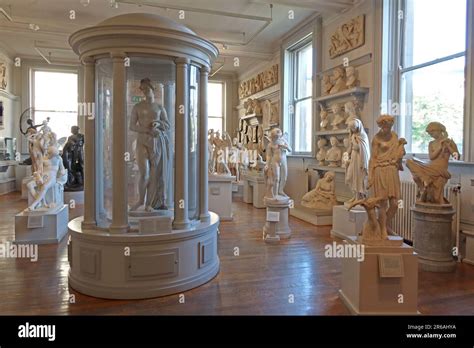 Sculpture Gallery Greek And Roman Classical Statue Collection At