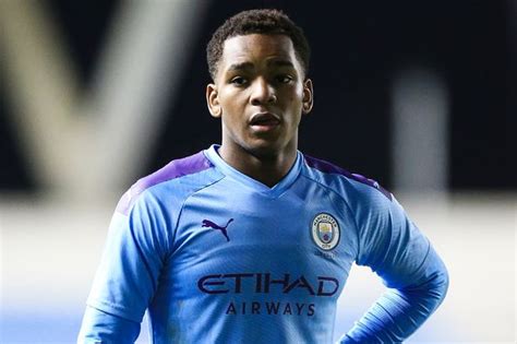 Borussia dortmund ile manchester city, şampiyonlar ligi çeyrek final rövanşında karşı karşıya geldi. Borussia Dortmund 'very interested' in signing Man City youngster Jayden Braaf and more transfer ...