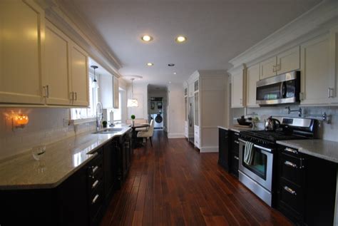 Grey kitchen bloxburg builders twitter trending. Kashmir White Granite Countertop Design Ideas