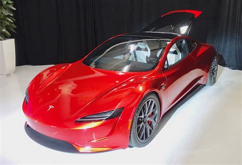 Electric cars, giant batteries and solar. Tesla Roadster (2020) - Vikipedi