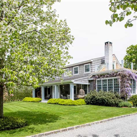 Cnns Chris Cuomo Lists Lovely Southampton Home For 29m Out East