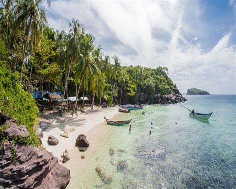 Hiện nay, smartphone đã rất thông dụng và bất cứ ai cũng đều sở hữu ít nhất một chiếc nên xem bong da truc tuyen đã trở nên vô cùng đơn giản, dễ dàng nhờ có trang xem truc. Thời tiết Phú Quốc hôm nay như thế nào? | FOCUS ASIA TRAVEL