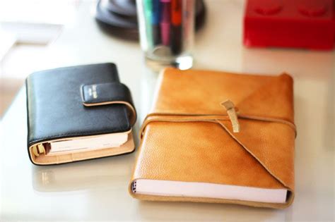 Minimal sewing and quick and easy! diy-leather-journal-1 via ishi.ca | Leather journal diy, Leather diy, Leather journal