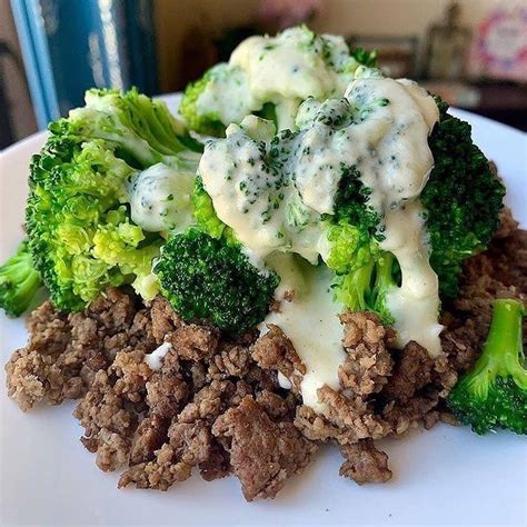 Whip up this quick keto low carb beef broccoli stir fry recipe that is better than takeout from your favorite restaurant! EASY KETO on Instagram: "Ground beef, broccoli, and ...